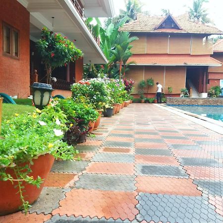 Hotel Nikhil Ayurvedic Heritage Varkala Exteriér fotografie