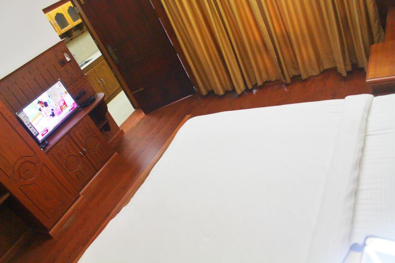 Hotel Nikhil Ayurvedic Heritage Varkala Exteriér fotografie
